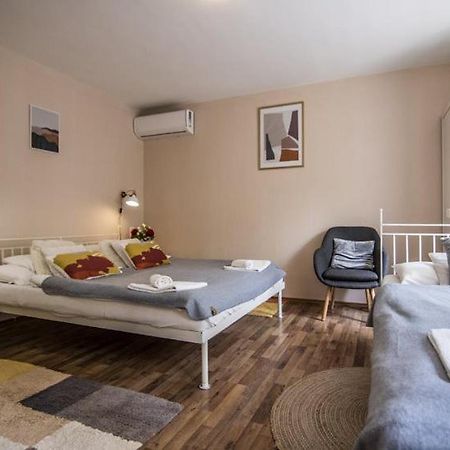 Vági Apartment Sárvár Kültér fotó