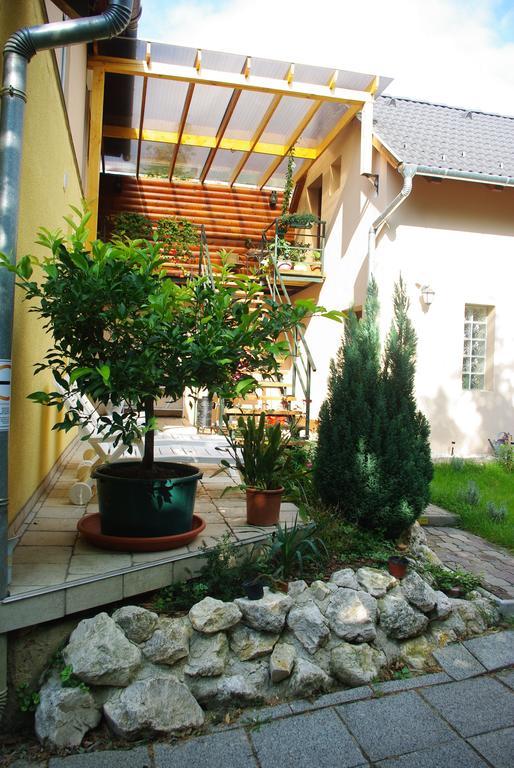 Vági Apartment Sárvár Kültér fotó