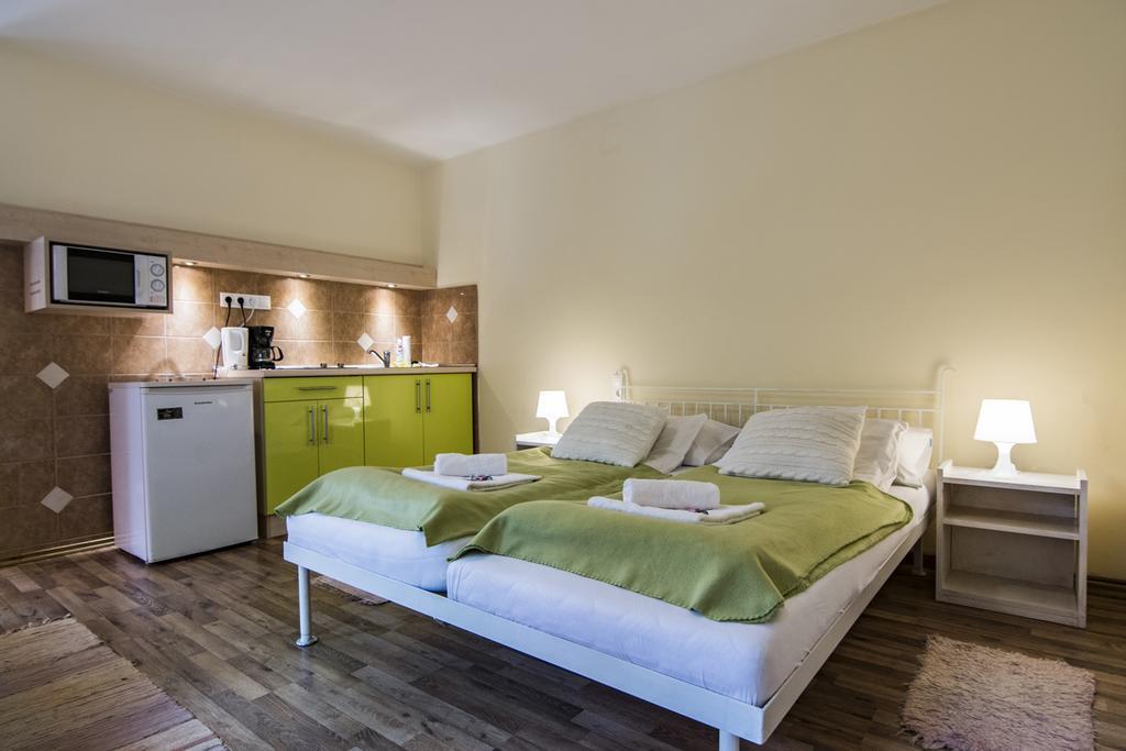 Vági Apartment Sárvár Kültér fotó